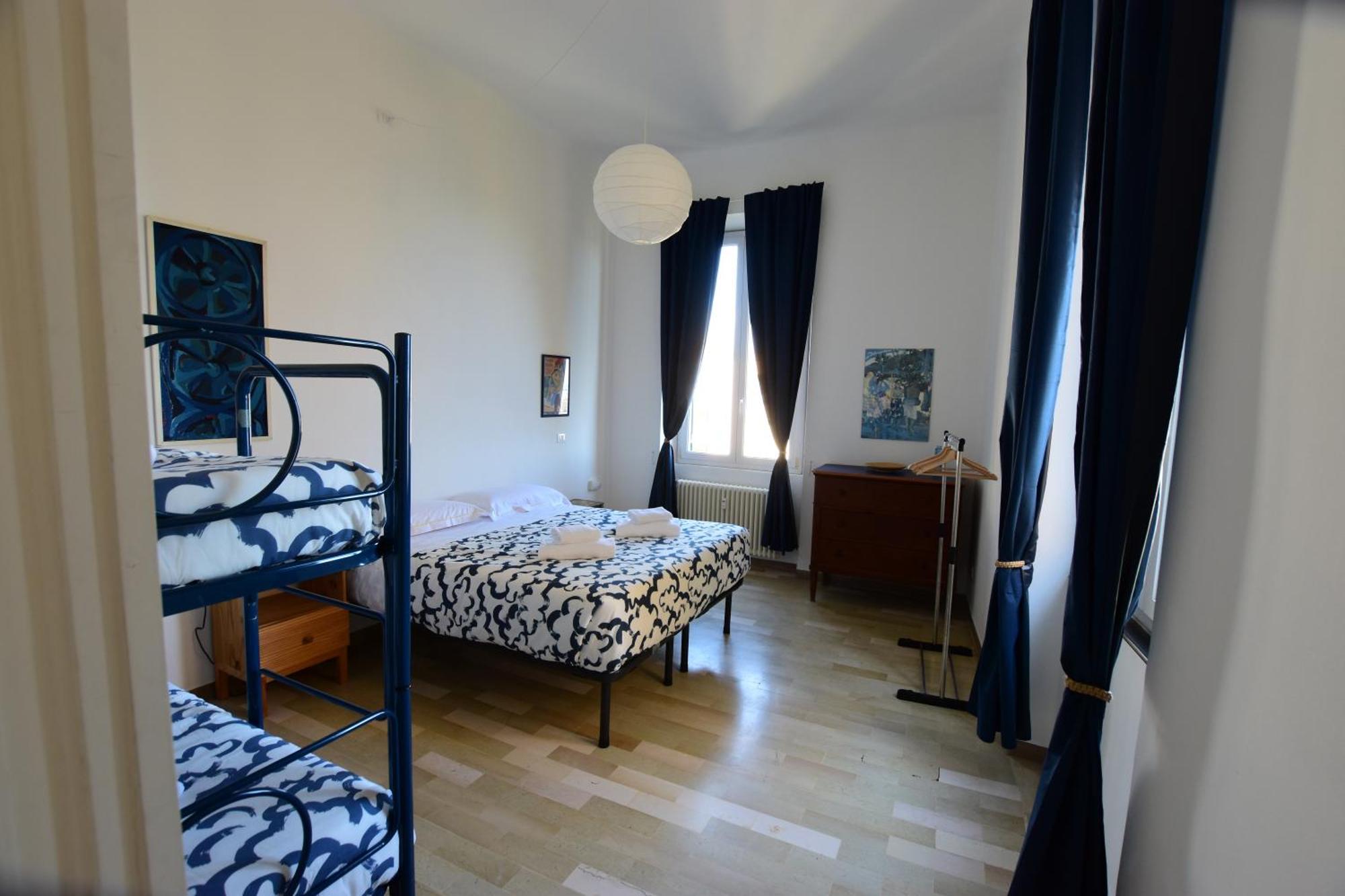Apartment La Casa Sulla Mattonata, Con Vista Vicino Stazione Principe *